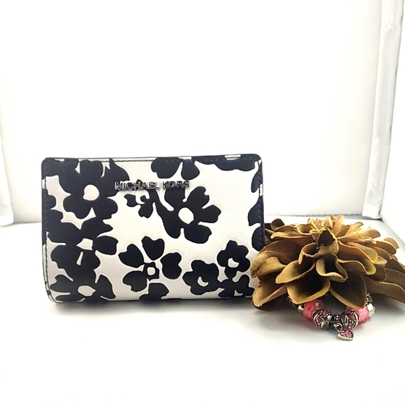 Michael Kors Handbags - NWT Michael Kors Black and White Floral Wallet
